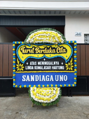 Papan Bunga Duka di Pariaman